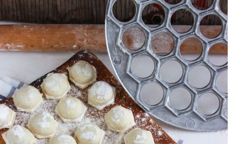 Вкус домашнего праздника: как приготовить идеальные пельмени на Новый год