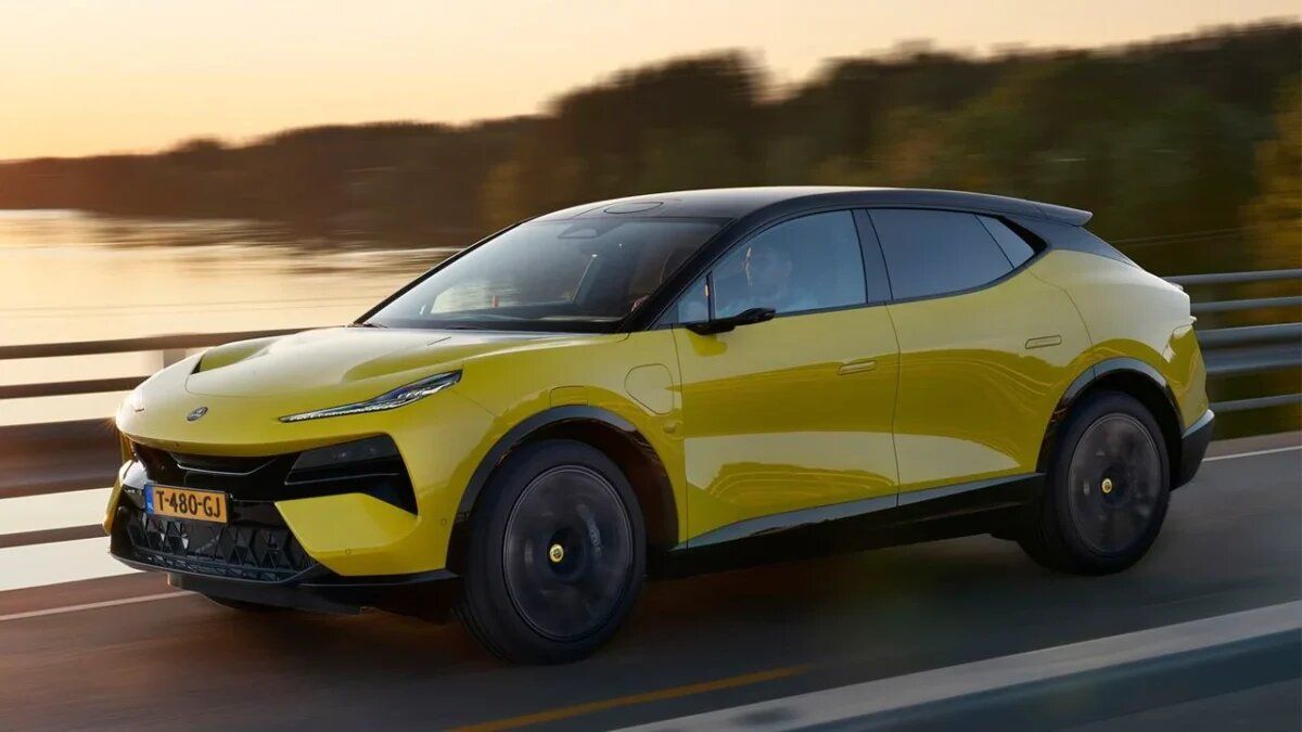 ����� Lotus Eletre Ultra Hybrid: 1400 �.�. � 300 �� ���������, �������� ��������� ��� �������� SUV