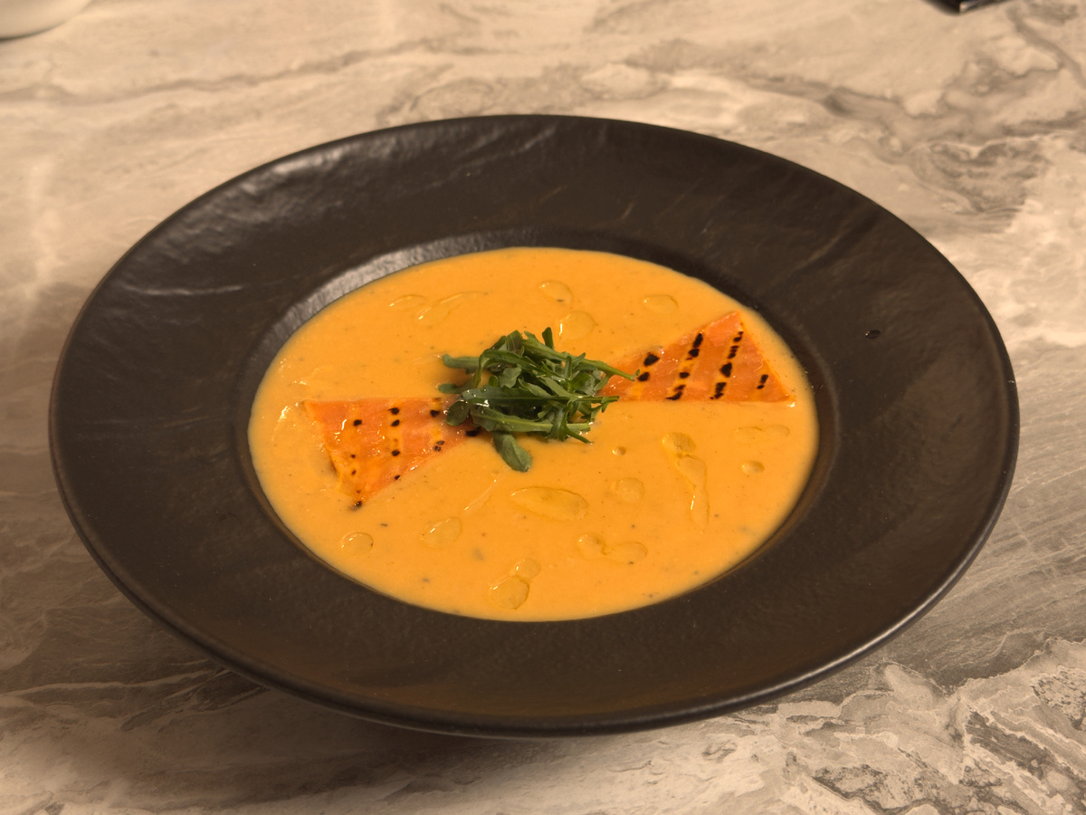 Нежный суп "Конферансье": вкус, который согревает