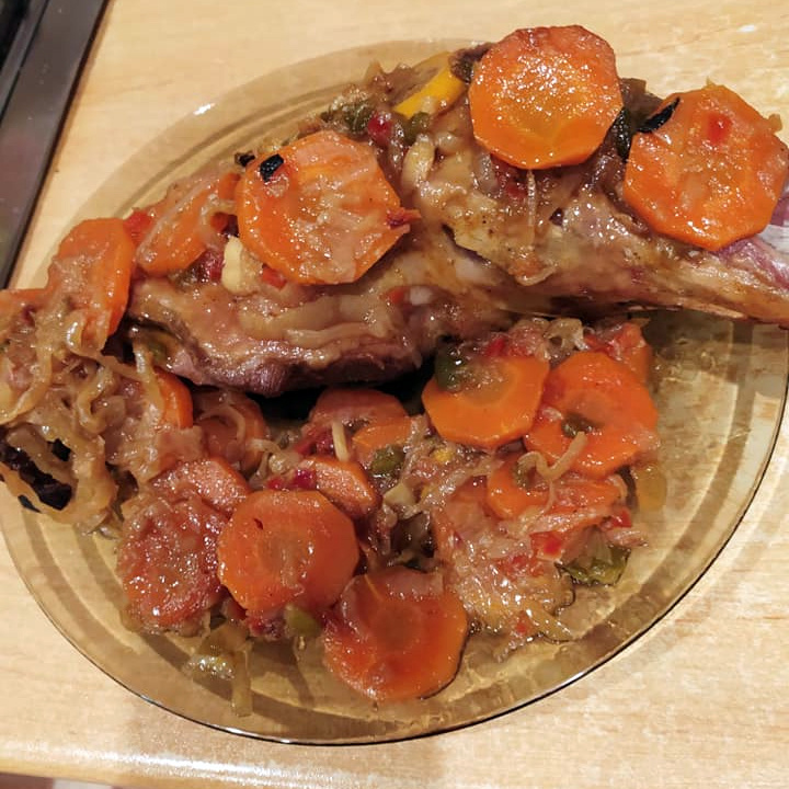 Запечённые окорочка индейки: идеальное угощение для праздника