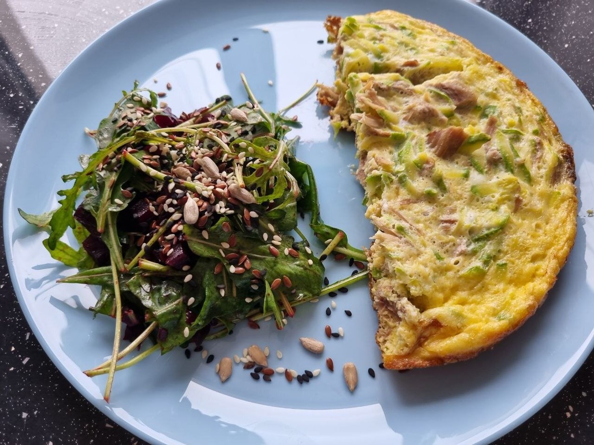 Салат из свеклы с рукколой: здоровая осенняя классика