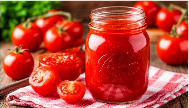 Запеканка из баклажанов и кабачков в томатном соусе: легкий семейный рецепт