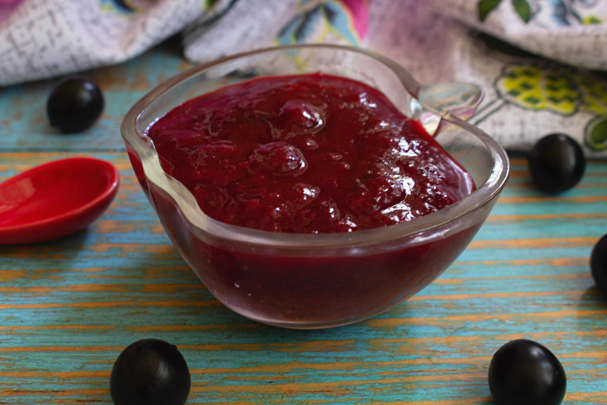 Нежный сливовый джем с бананами для любого стола