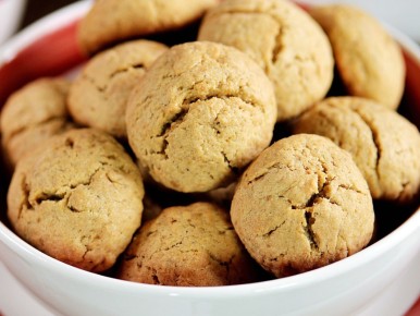 Простой рецепт нежного печенья с халвой, маслом и мукой