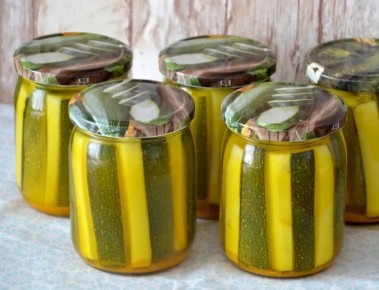 Ароматные маринованные цуккини на зиму с чесноком