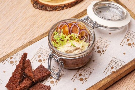 Как приготовить восхитительный холодец из бычьих хвостов