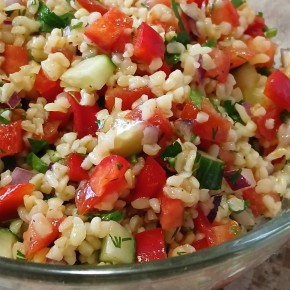 Салат с булгуром: идеальное блюдо для здоровья и вкуса