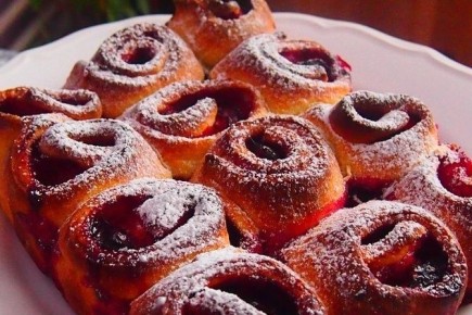 Вдохновение сезоном слив: как приготовить восхитительный пирог