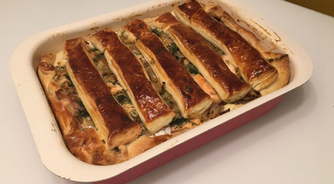 Пирог с рыбой и рисом: как приготовить вкусное угощение