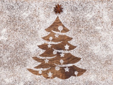 Праздничная выпечка в форме новогодней ёлочки для создания волшебного настроения