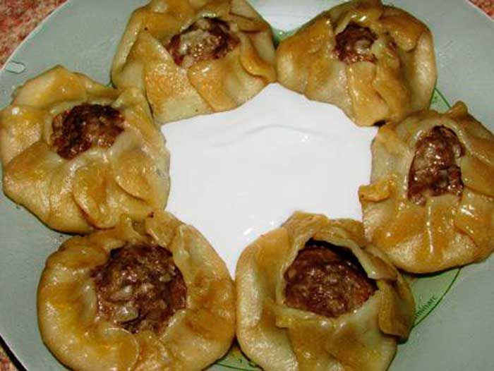 Буузы: Откройте для себя вкус бурятской кухни