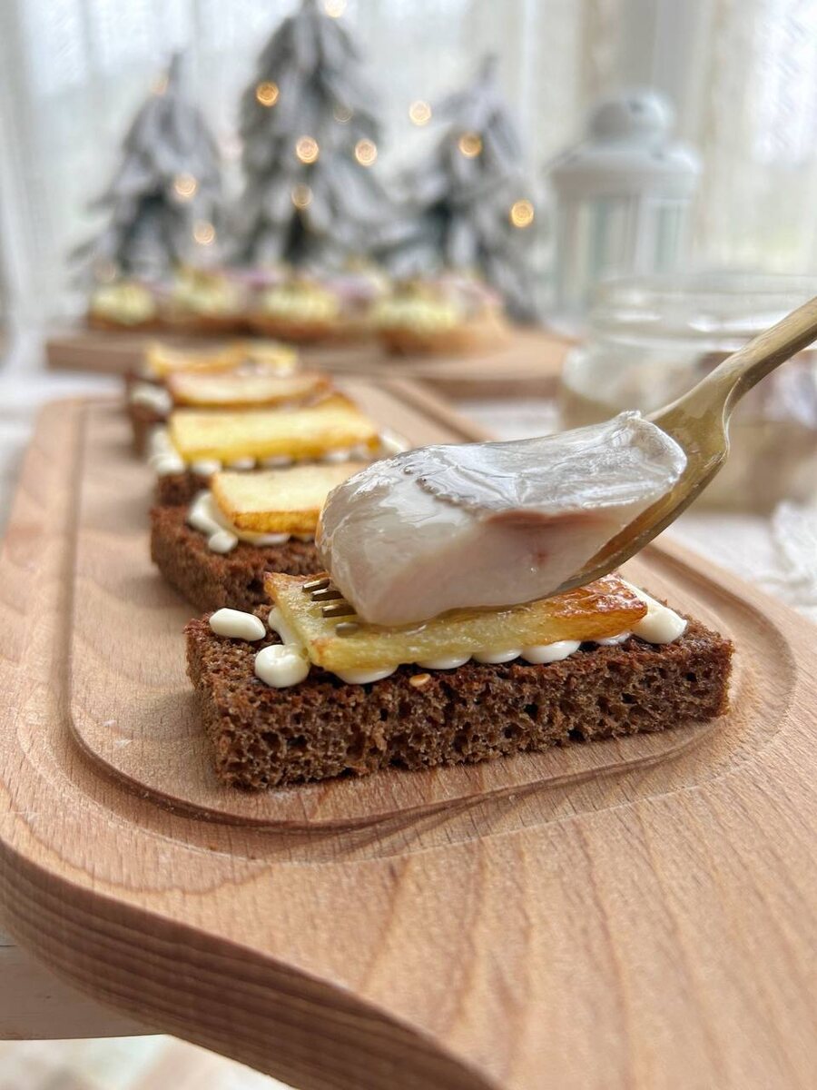 Брускетты с сельдью: два рецепта, которые станут вашими фаворитами