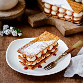 Ванильный мильфей с соленой карамелью: создайте десерт мечты дома