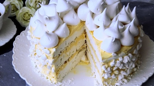 Волшебство на вашем столе: как приготовить воздушный торт «Полёт»