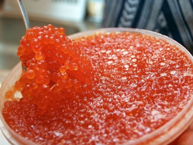 Роспотребнадзор предупредил о вредной икре: какую стоит избегать