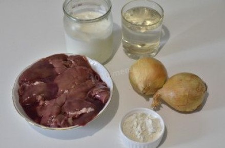 Куриная печень в сметане: быстрое блюдо, которое покорит сердца