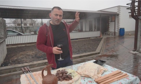 Теплые слова о любви и вине: как создать настроение