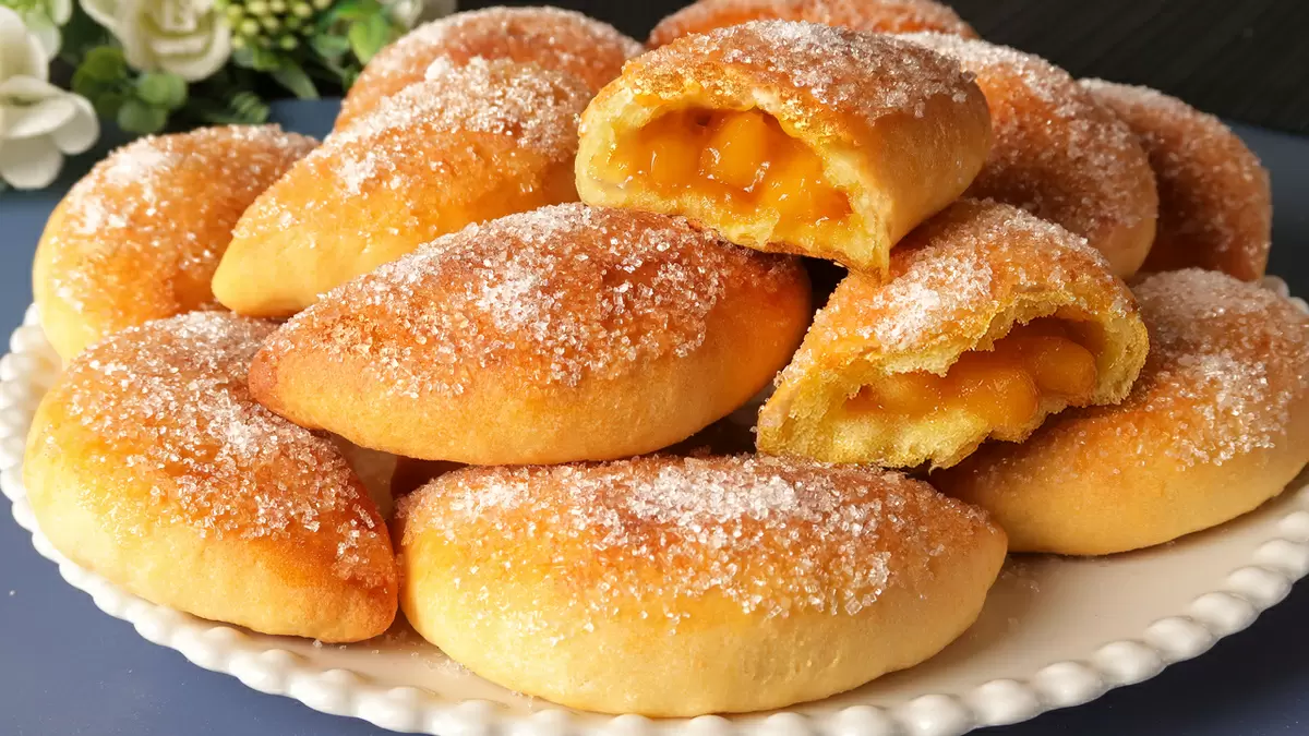 Творожные пирожки с яблоками: простой и вкусный рецепт для домашних кулинаров