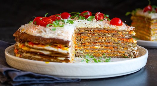 Нежный печеночный торт: непревзойденное угощение для любого стола